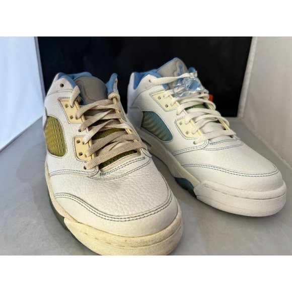 WMNS AIR JORDAN 5 RETRO LOW - 314337 141 Women's size 8 **Like New** - Picture 5 of 9